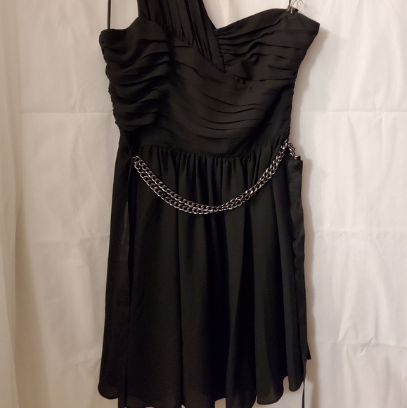 Express party dress - Picture 3 of 4